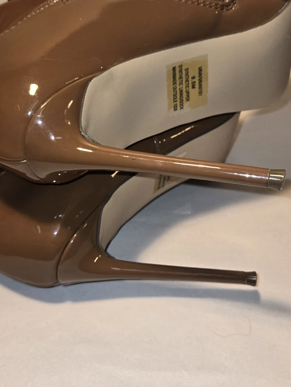 Steve Madden sleek patent